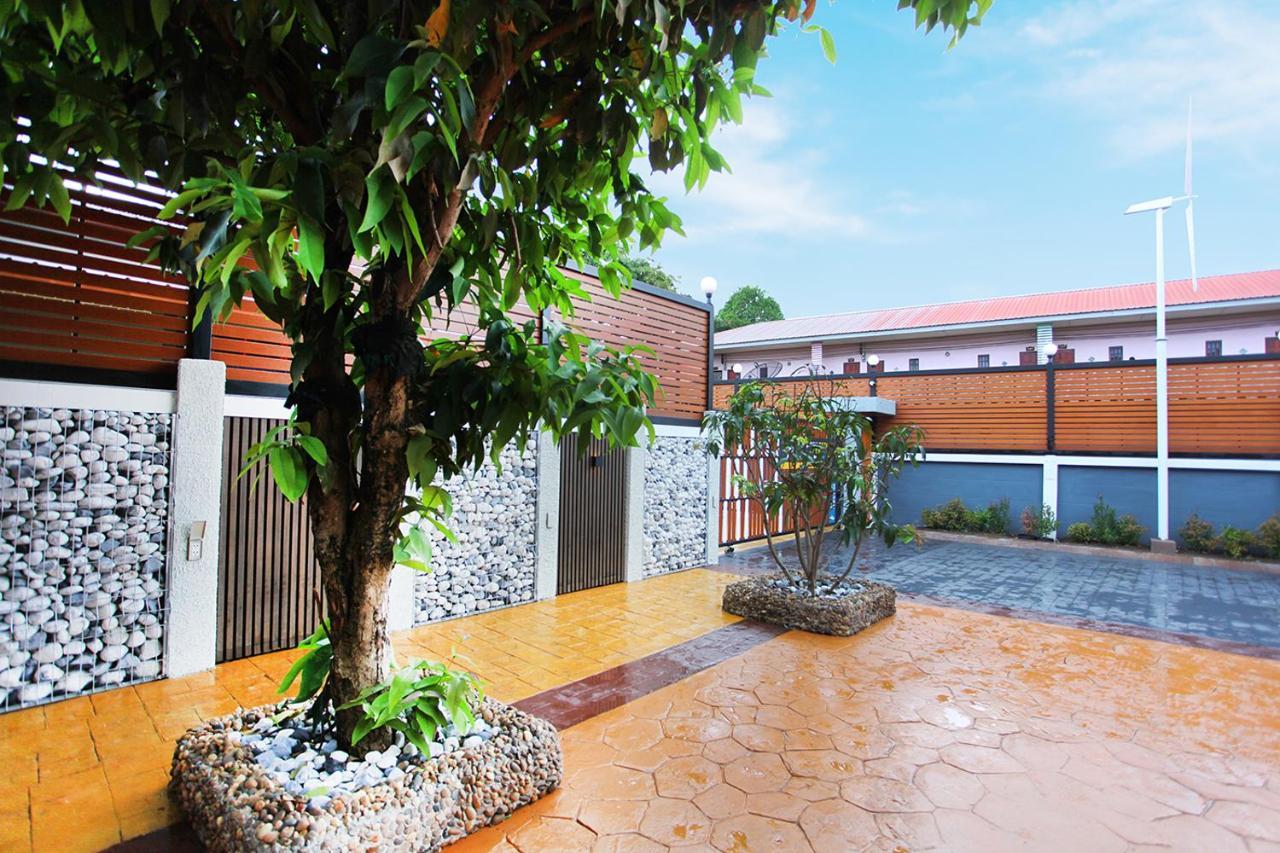 Avarin Resort Pak Chong Exterior foto